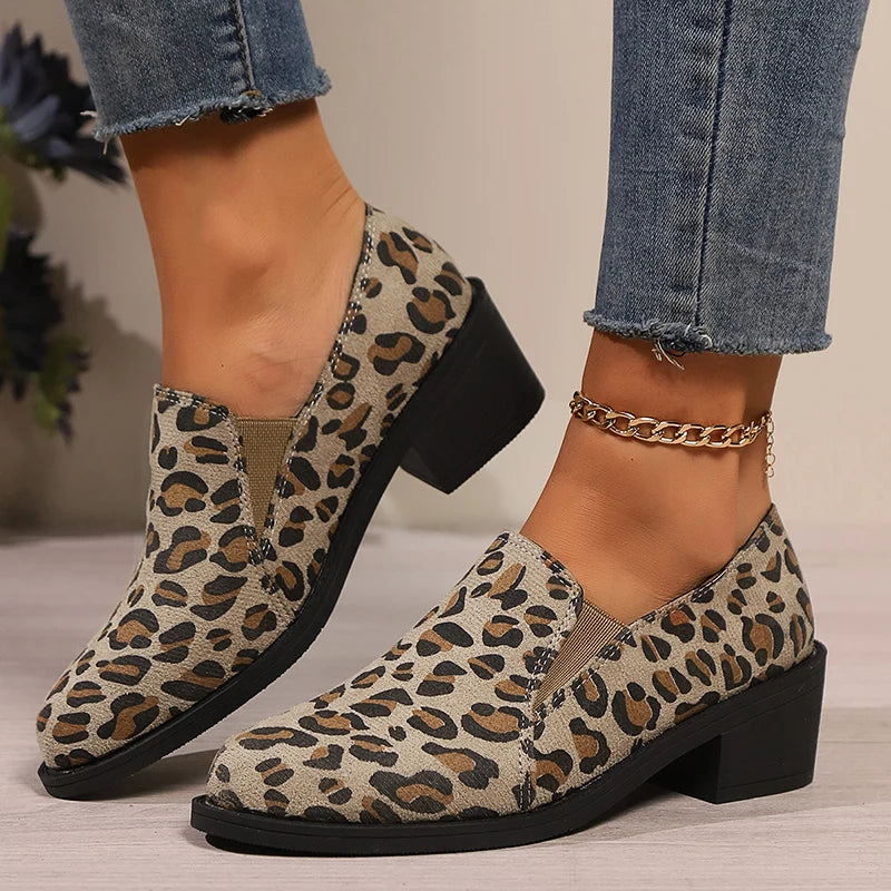 Fashion Leopard Print Loafers Woman 2024 Lightweight Slip On Walking Shoes for Women Plus Size Comfort Thick Heels Chelsea Shoes