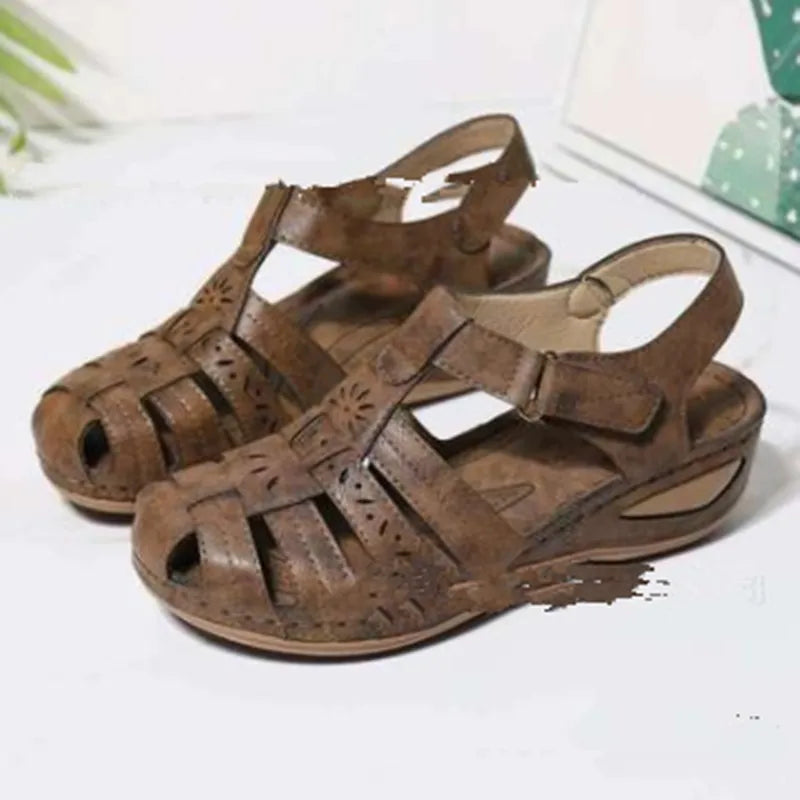 Fashion Women Sandals on Round Female Casual Comfortable Outdoor Fashion 2024 Plus Size Shoes Women Retro Shoes