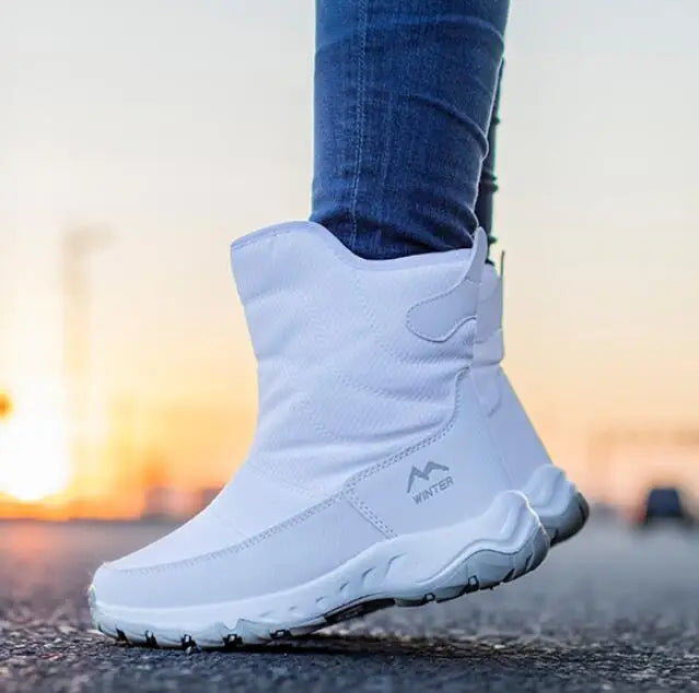 Women Winter Boots 2024 New Plush Women's Short Boots Woman Snow Boots Zipper Waterproof Non-slip Warm Women's Winter Shoes